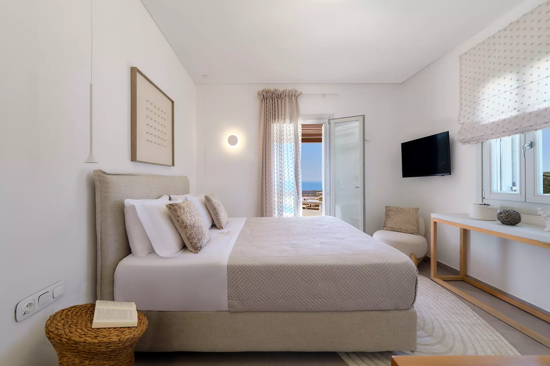Aelia Master Bedroom 3
