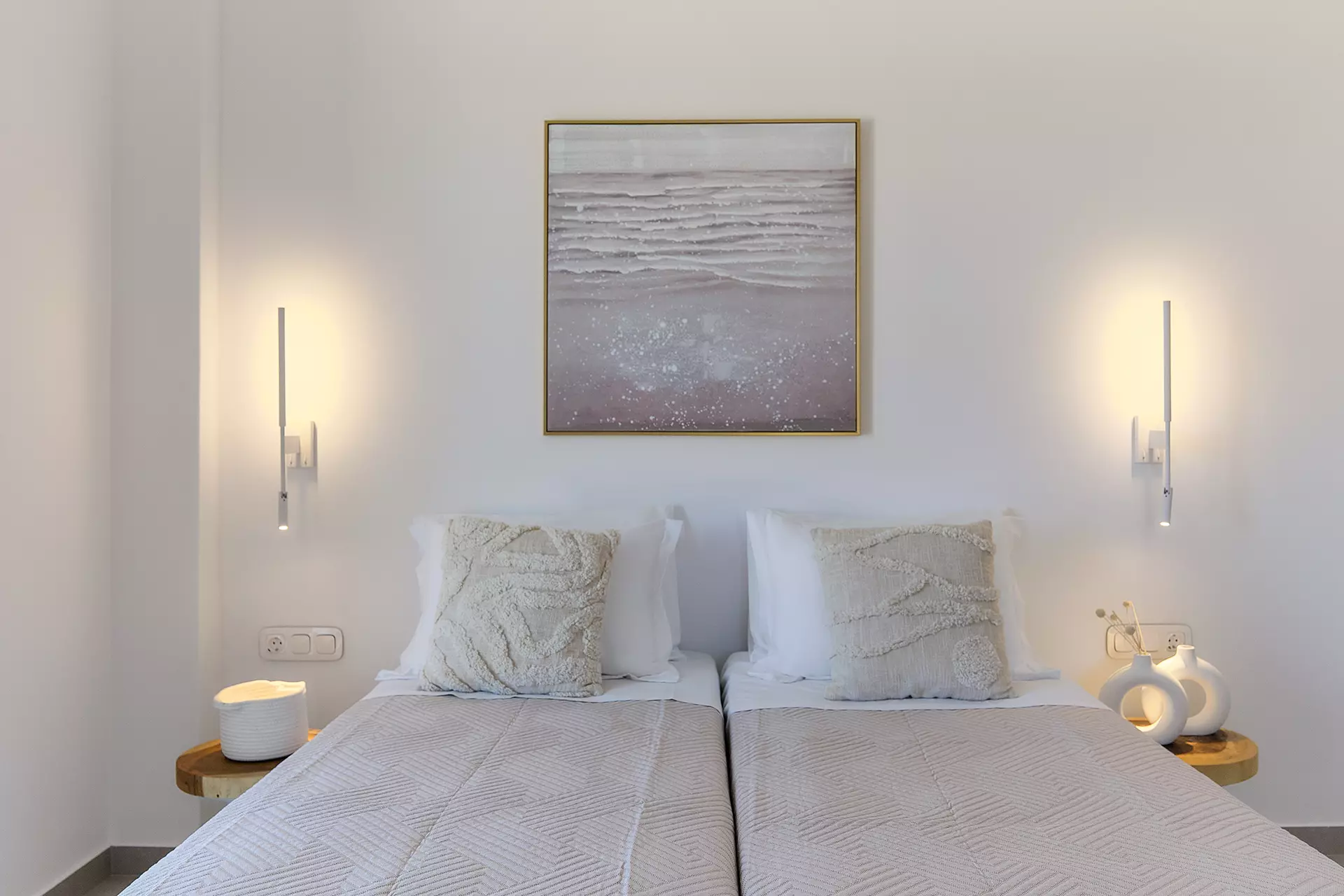 Aelia Twin Bedroom