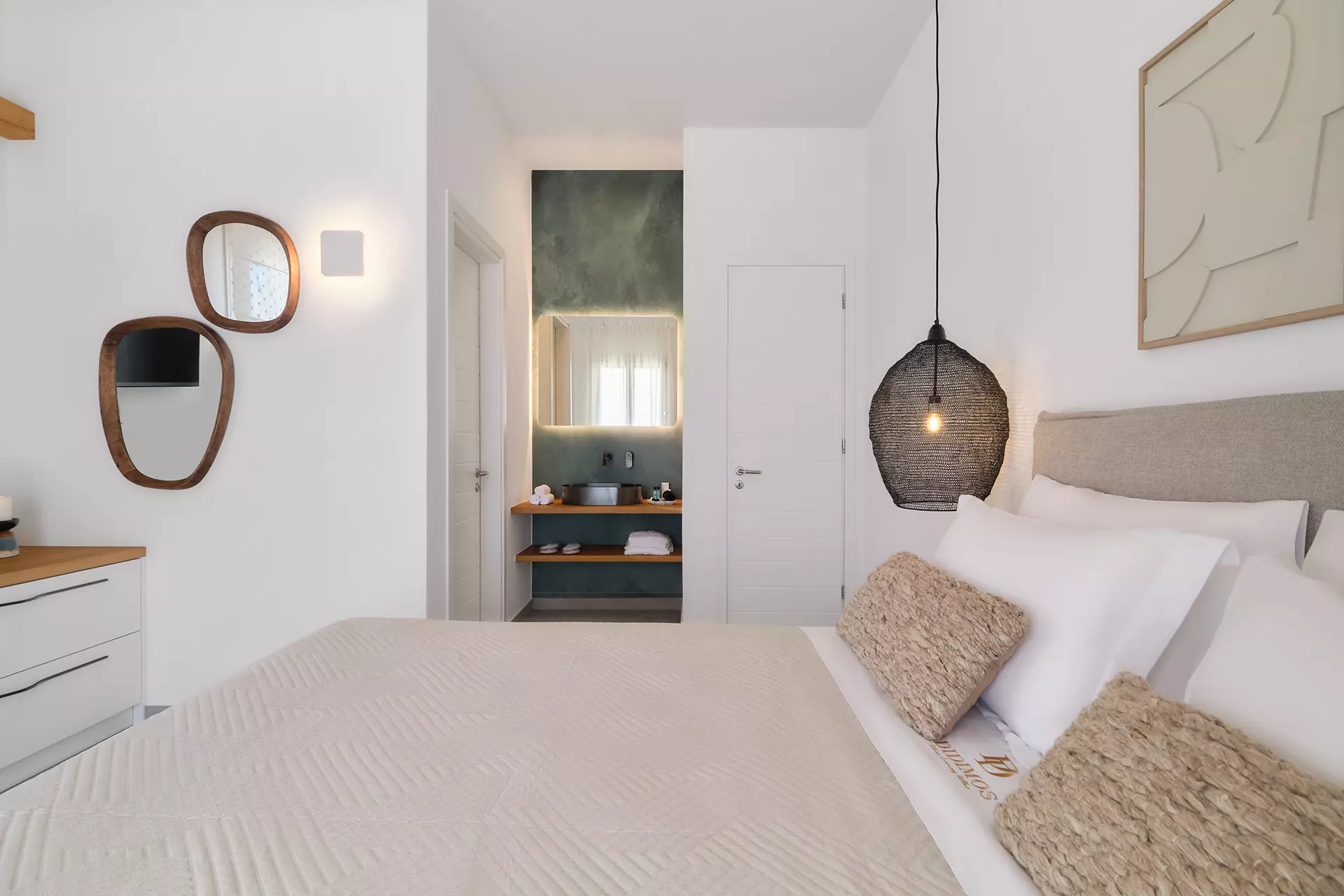 Apnia Master Bedroom 4